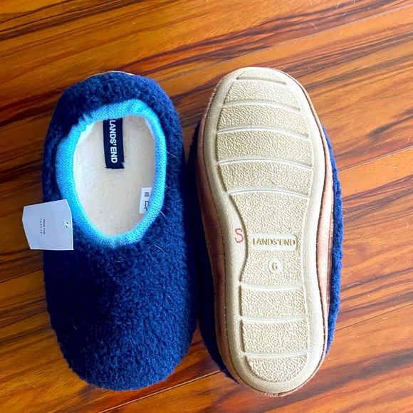 Lands’ End Terry and Foam Slippers - Picture 3 of 3